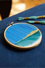 TB194 Kit broderie pluie oc?ane par Victoria Rose Richards